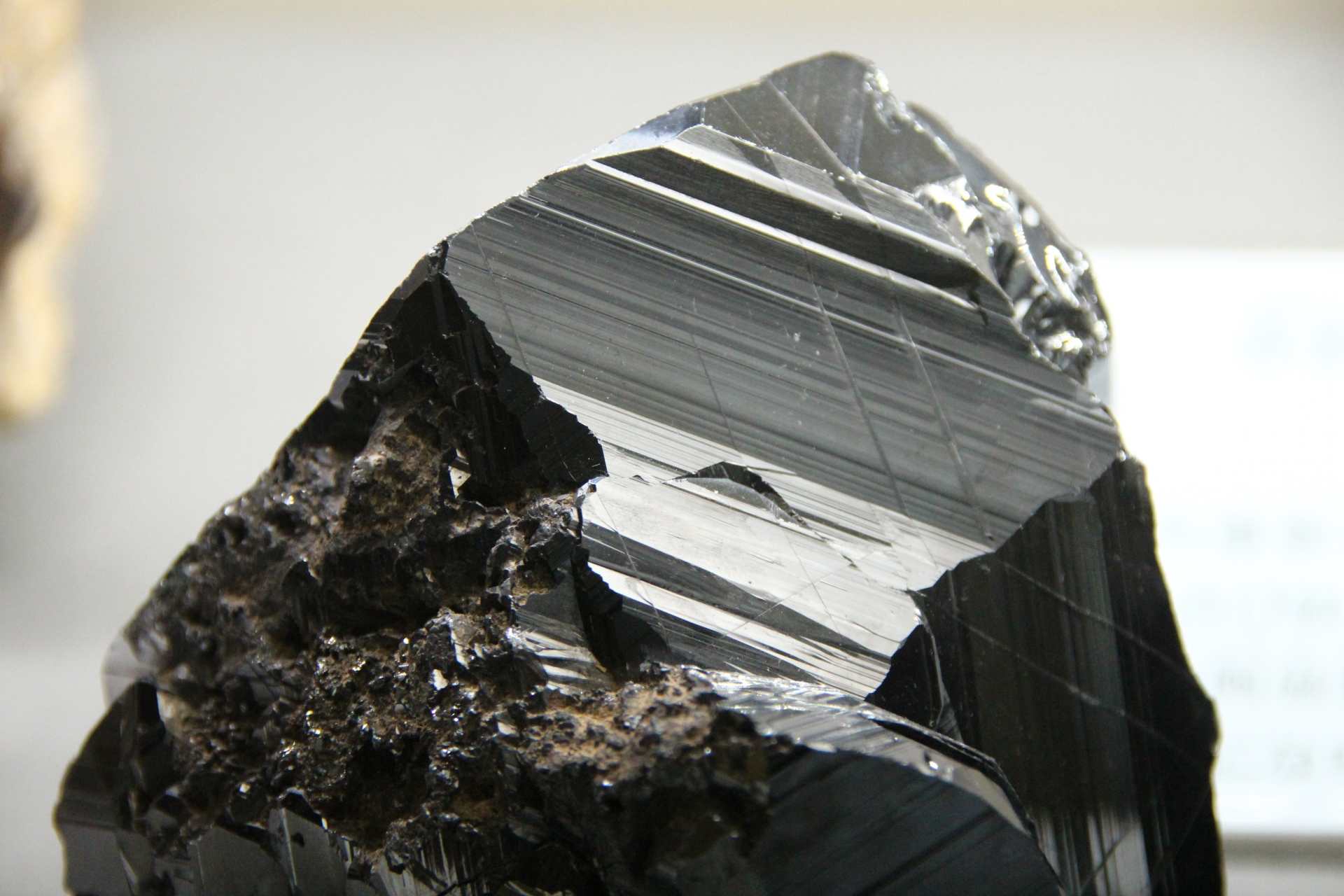 責任ある鉱物調達に関する基本方針 ユケン工業株式会社